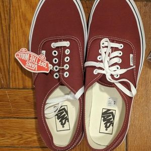 Vans Authentics in Red